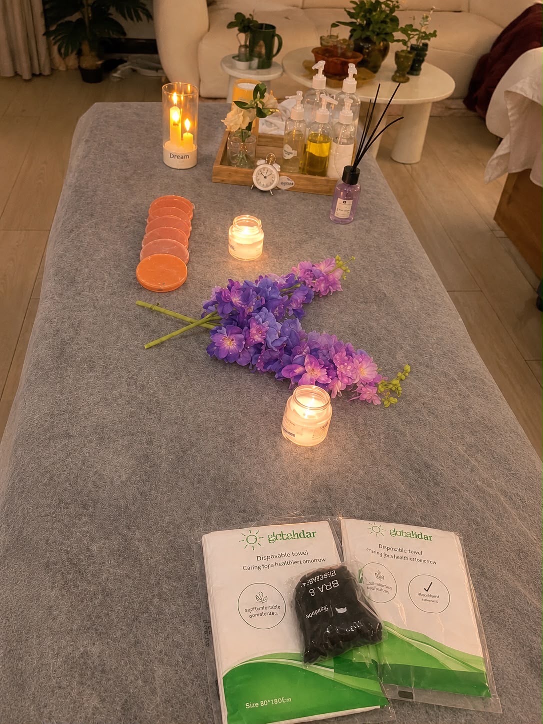 مساج أحجار أملاح الهملايا…🧘🏻‍♀️🧘🏻‍♀️