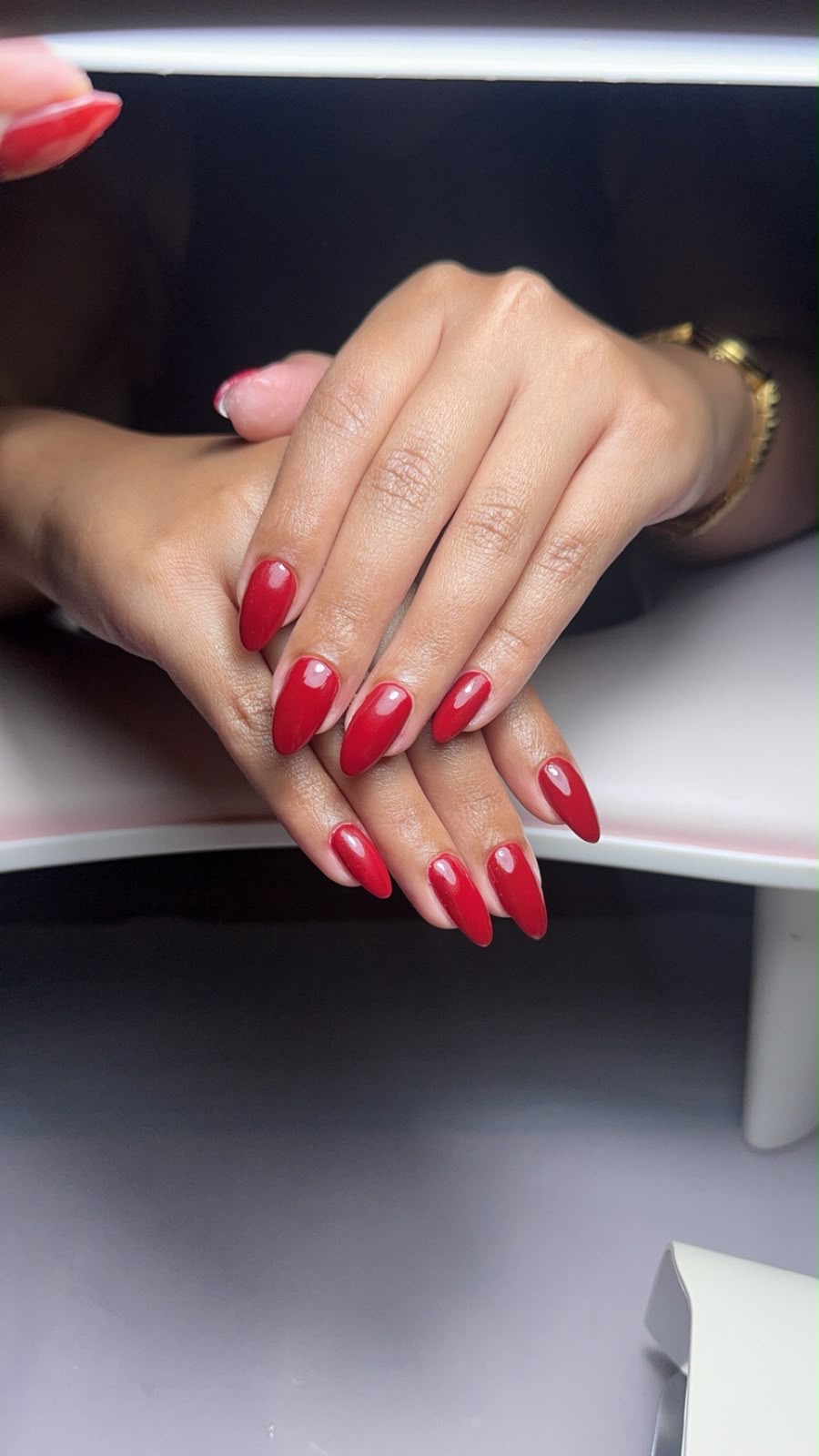 Nailsbyasel