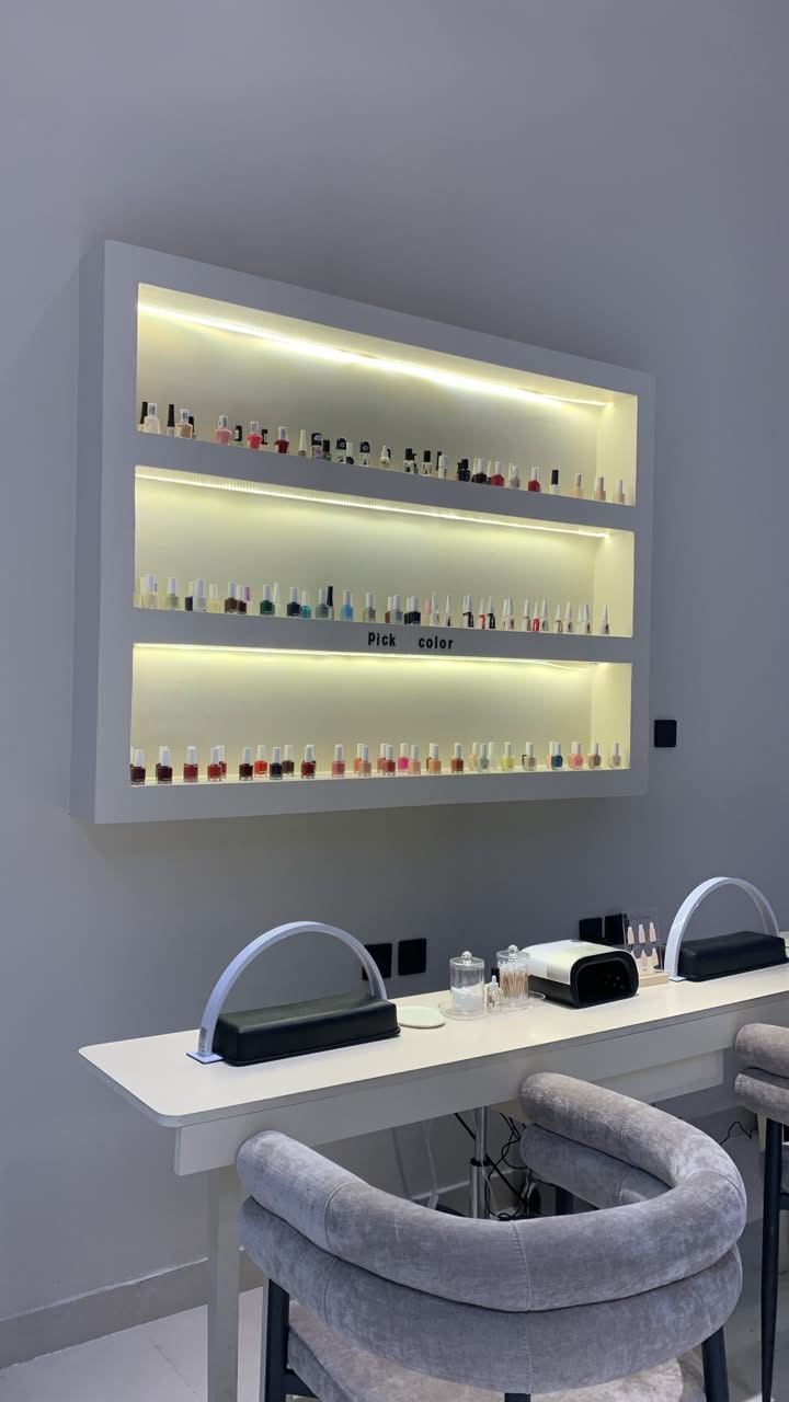 Salon December GH | صالون ديسمبر جي اتش