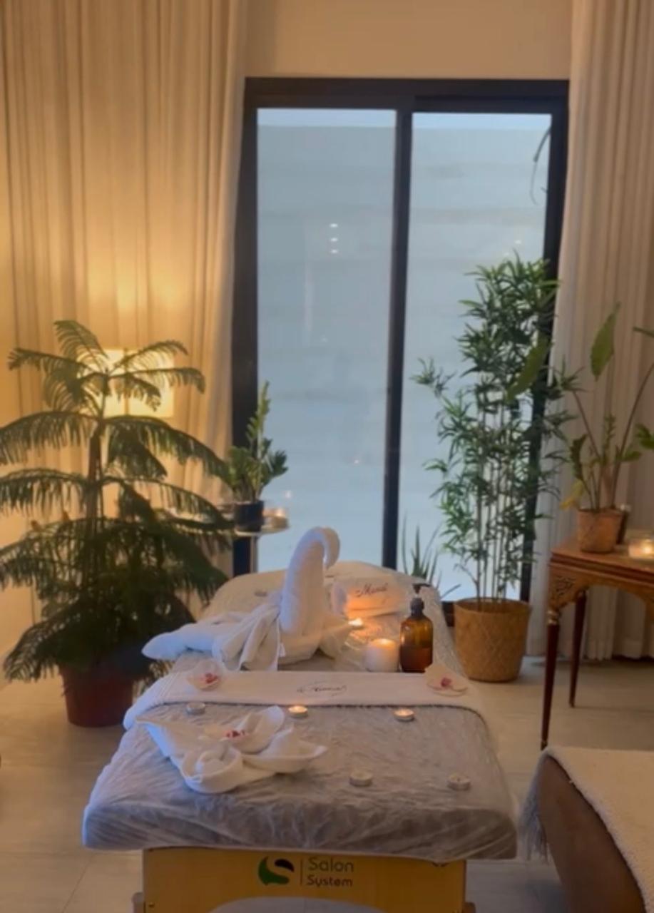 Anamel Manal Salon