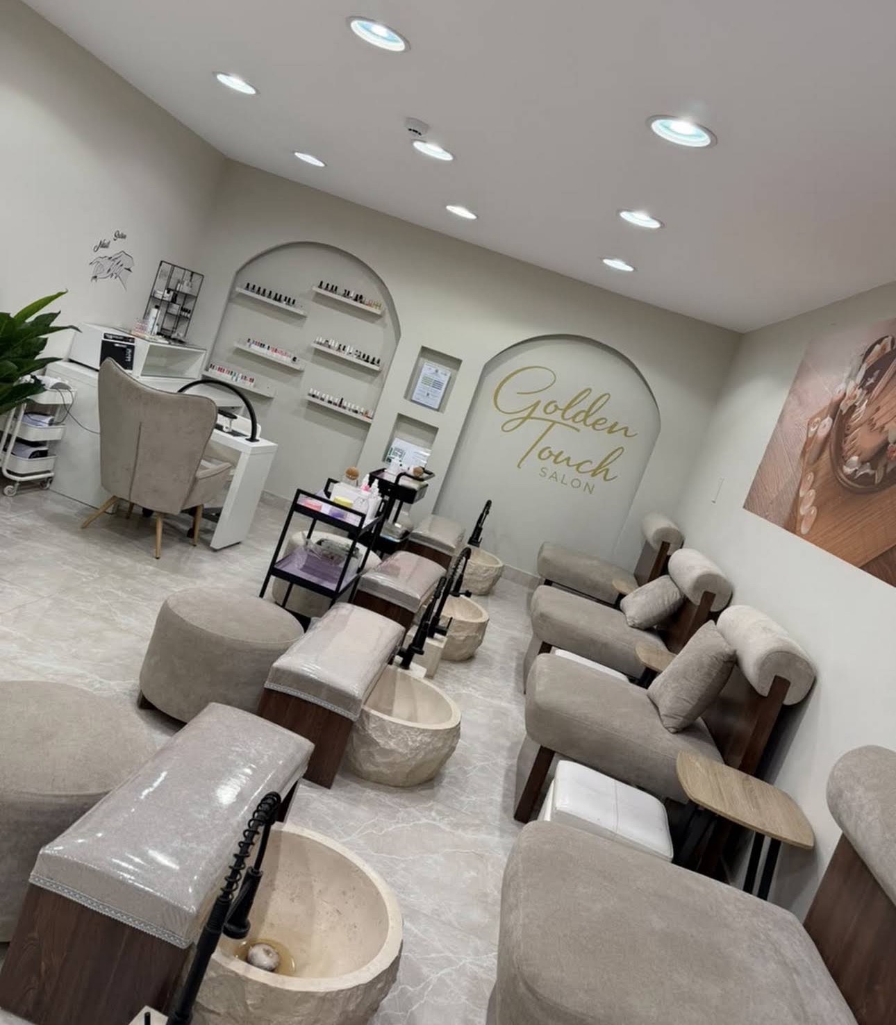 golden touch salon