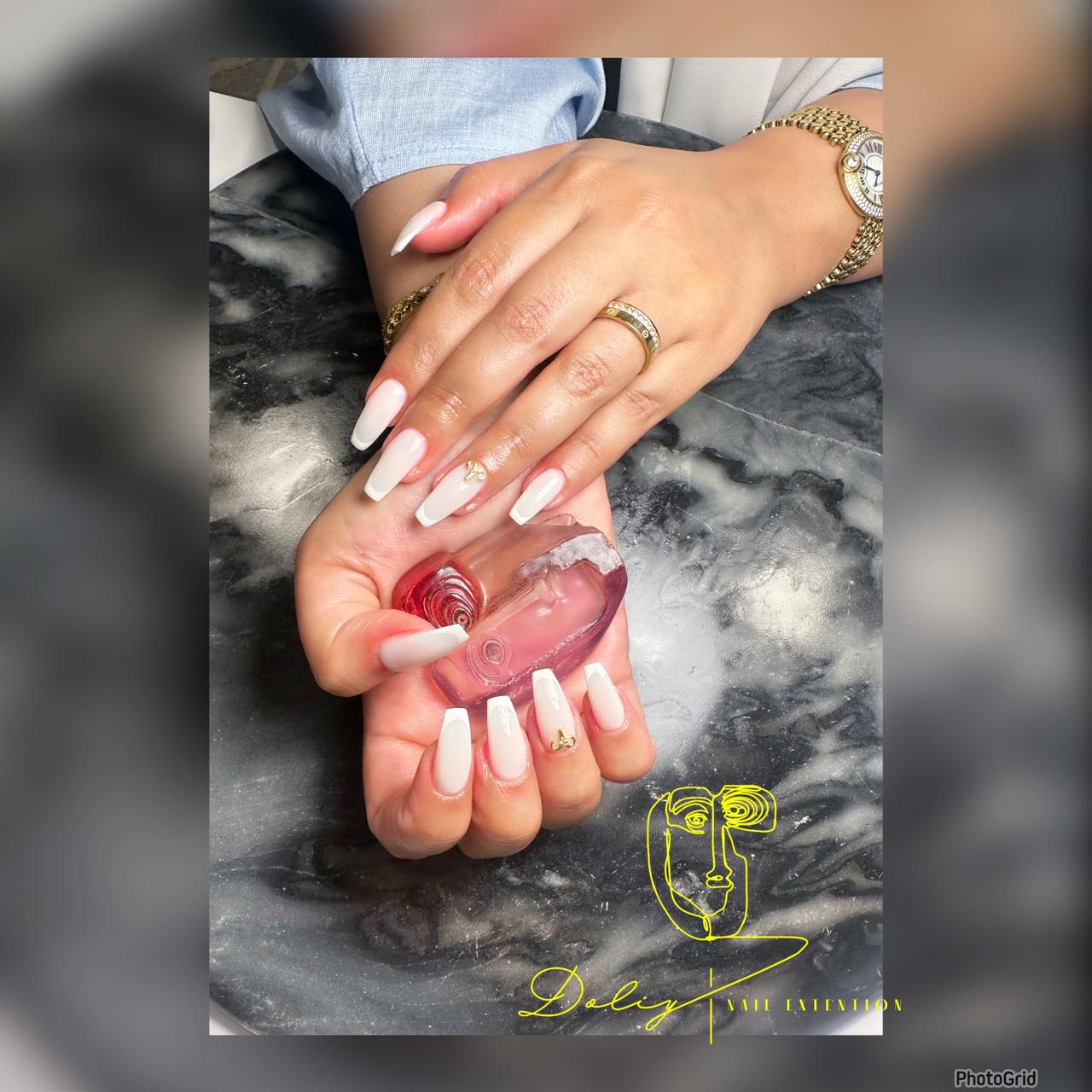 doliy nail extention