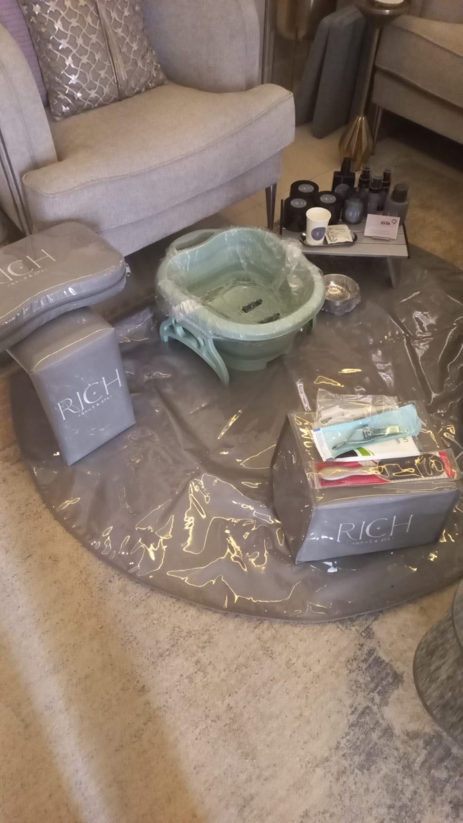rich nails & spa